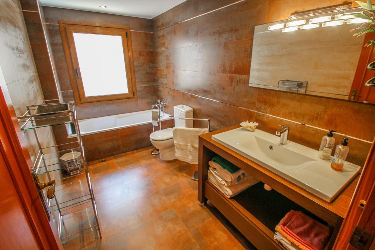 Aduport - Holiday Apartment Close To Beach In Jávea エクステリア 写真